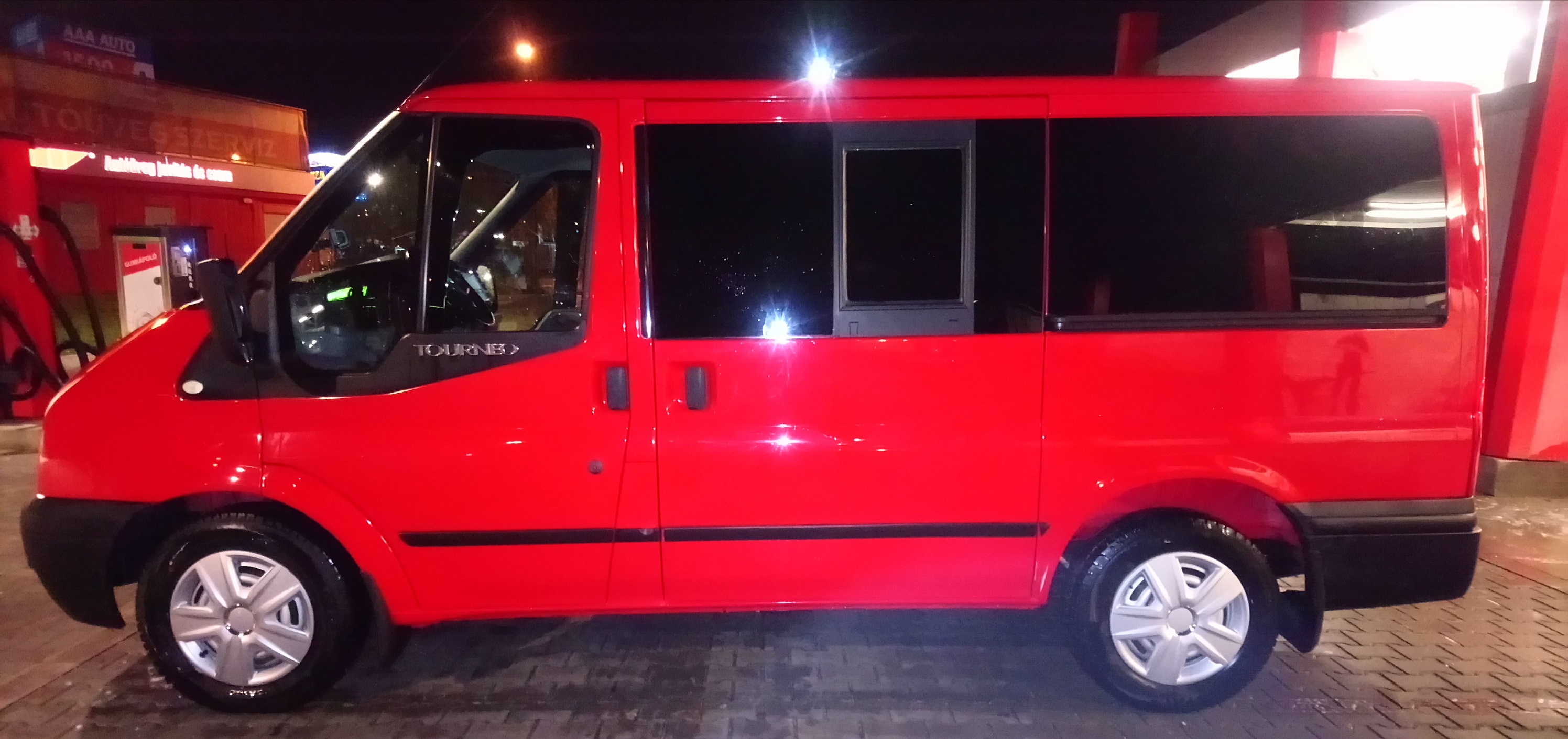 Extra vehicle image