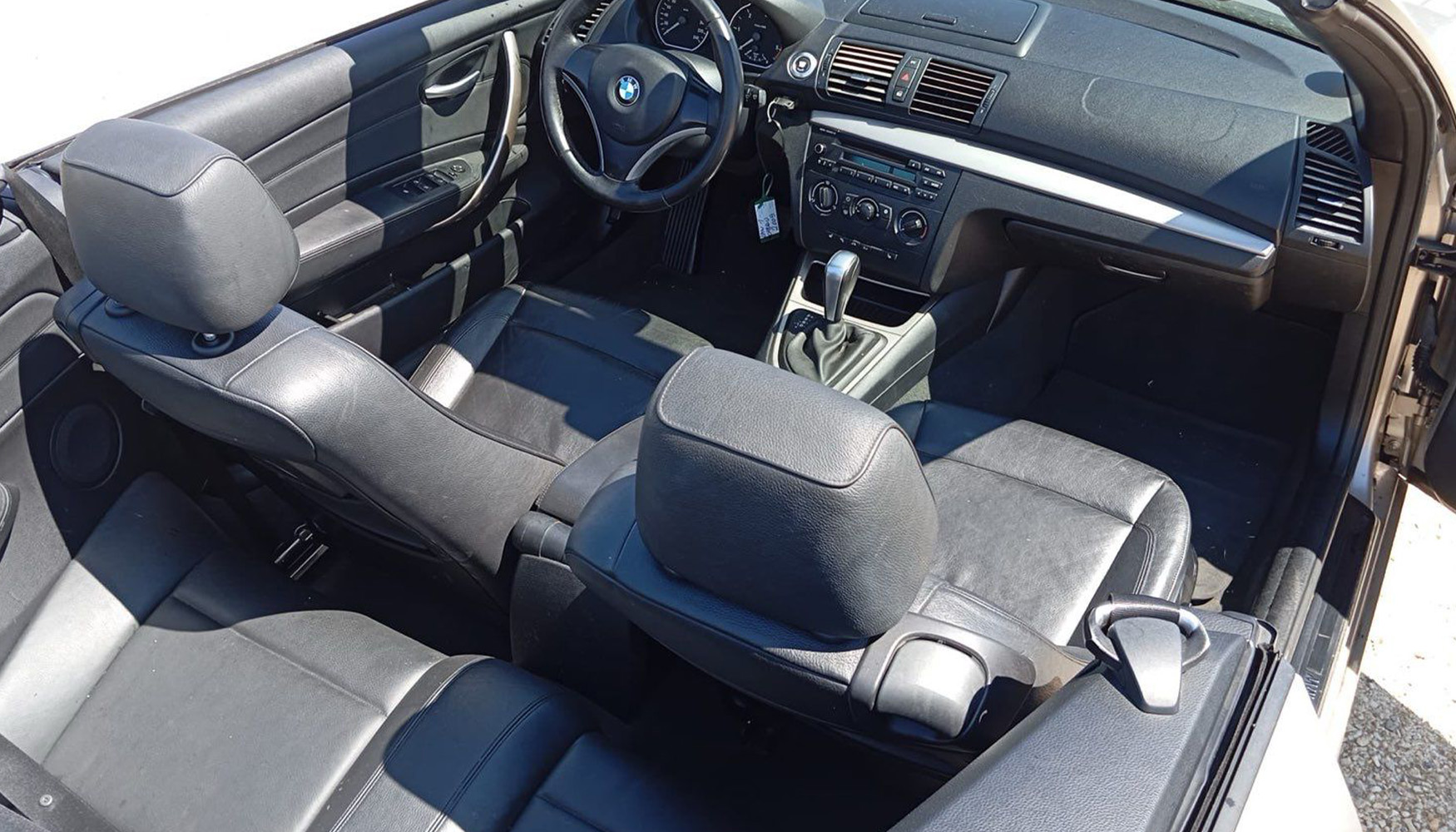Extra vehicle image