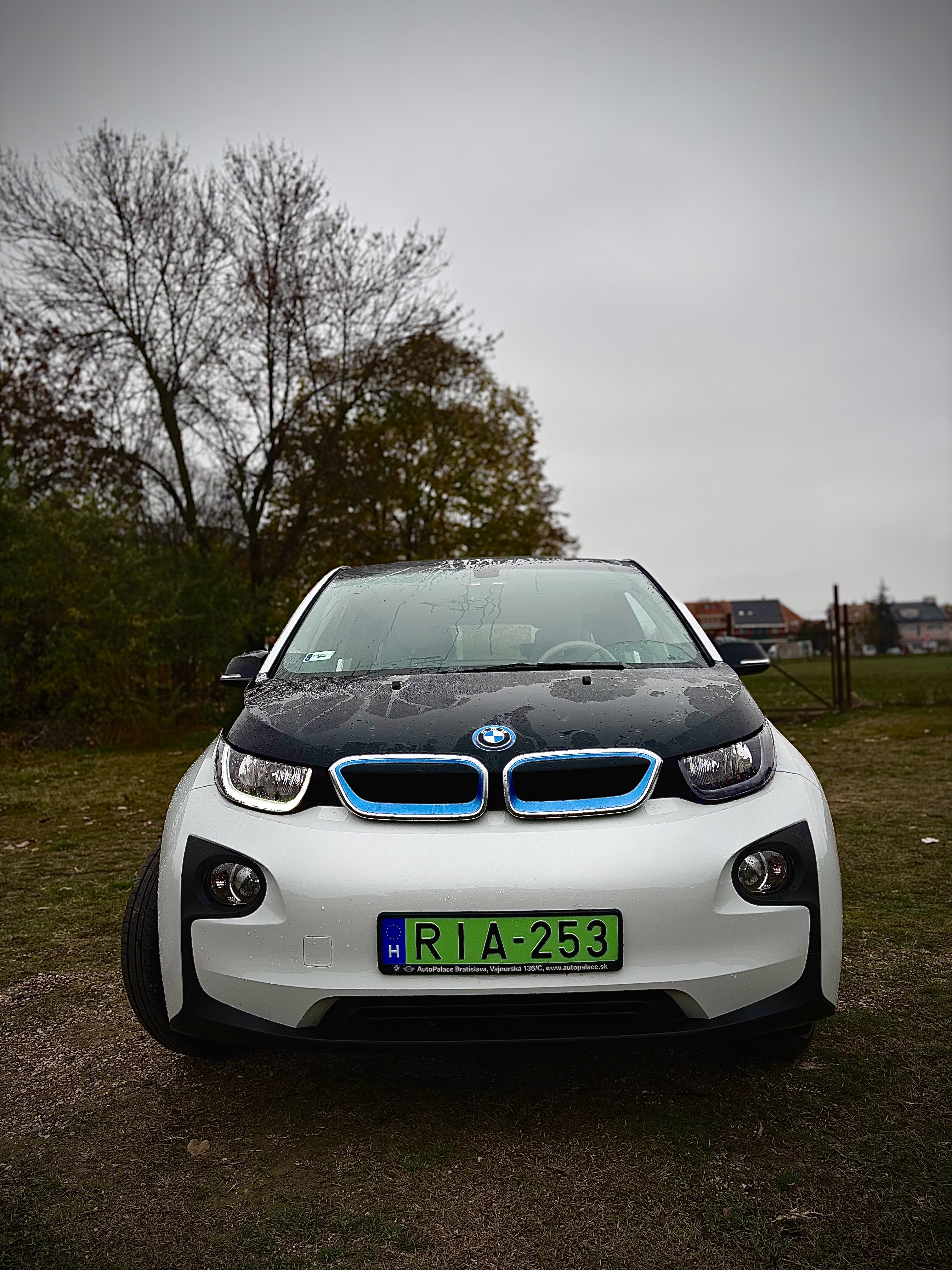 Extra vehicle image