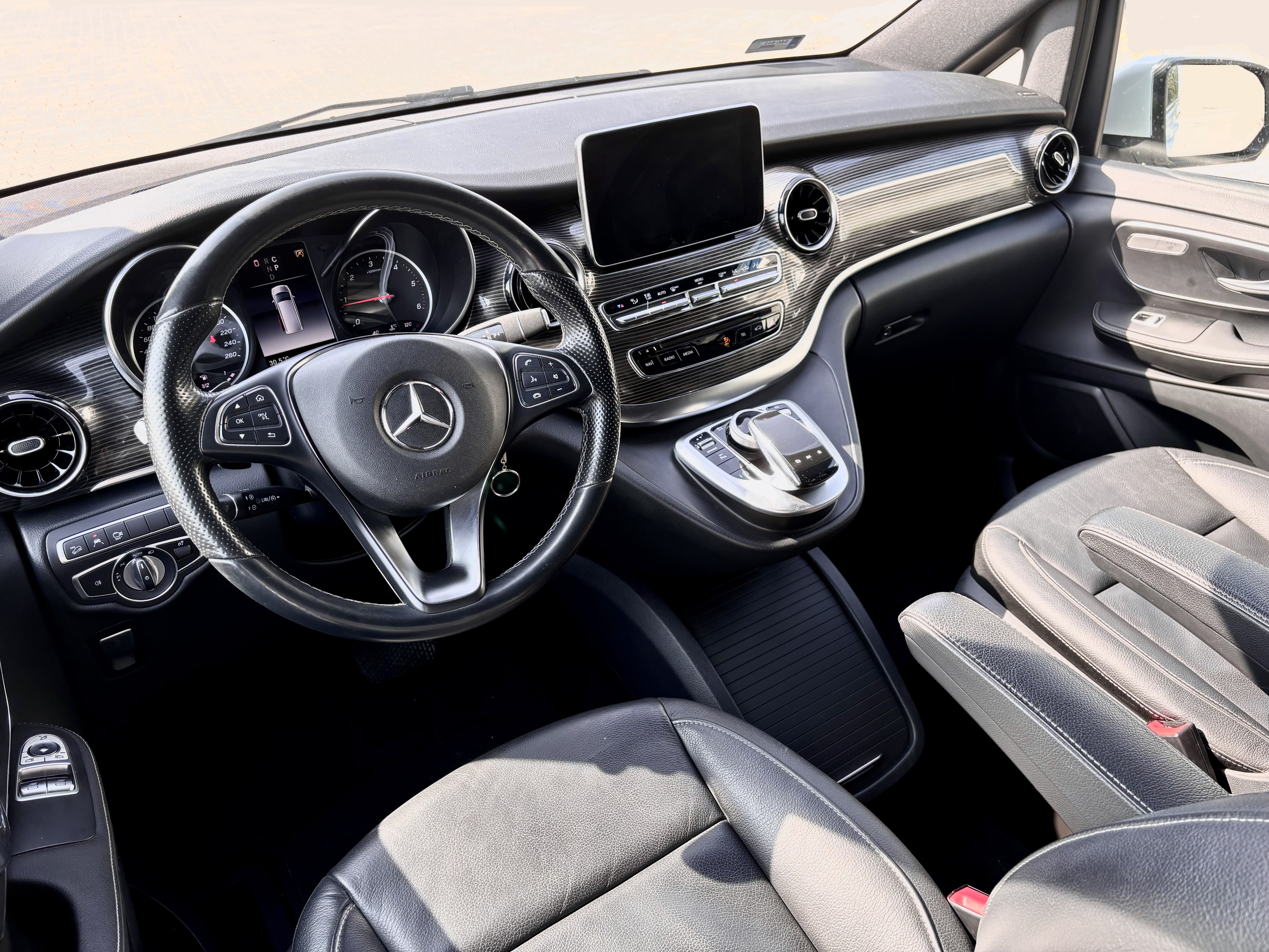 Extra vehicle image