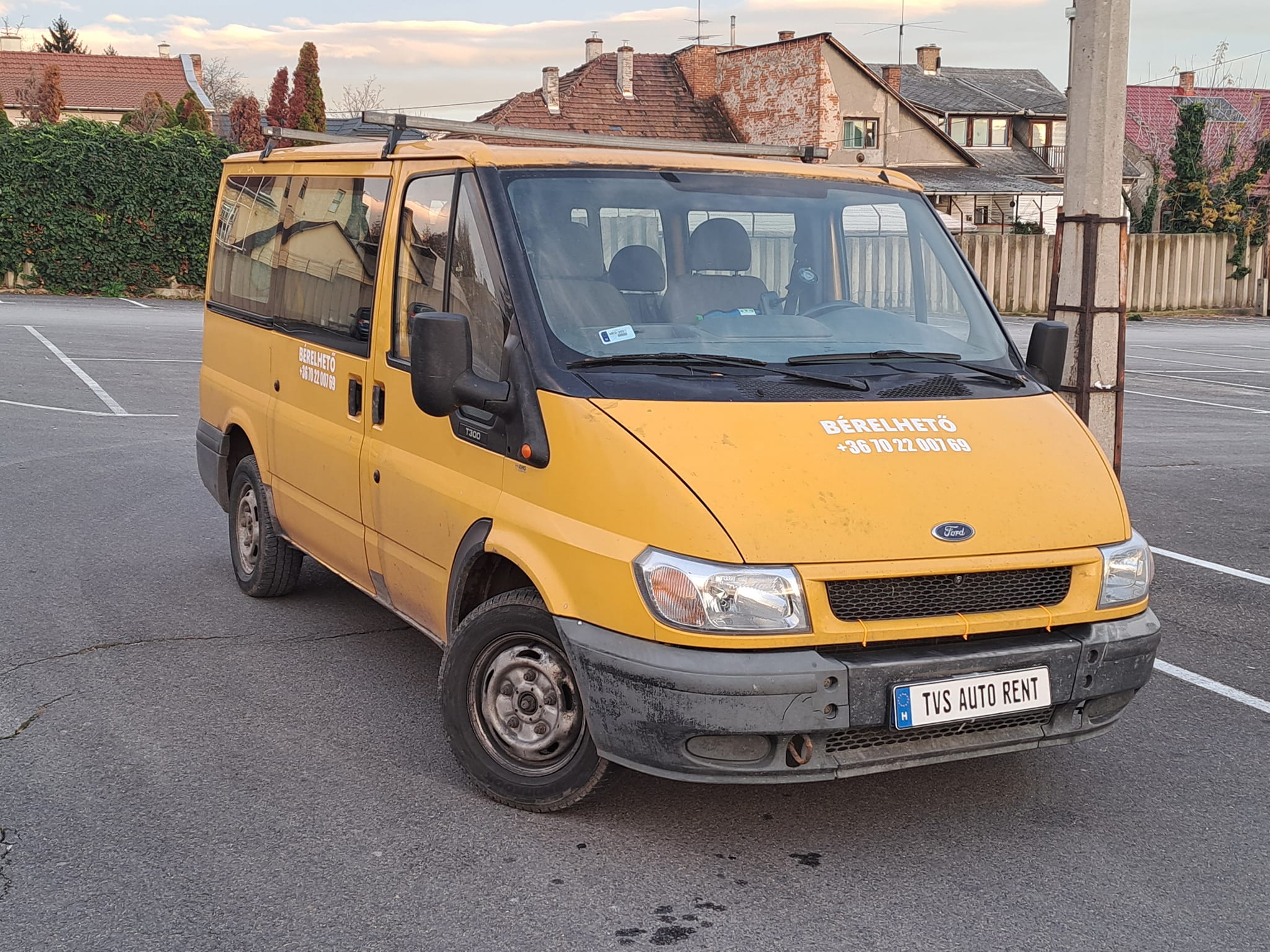 Extra vehicle image