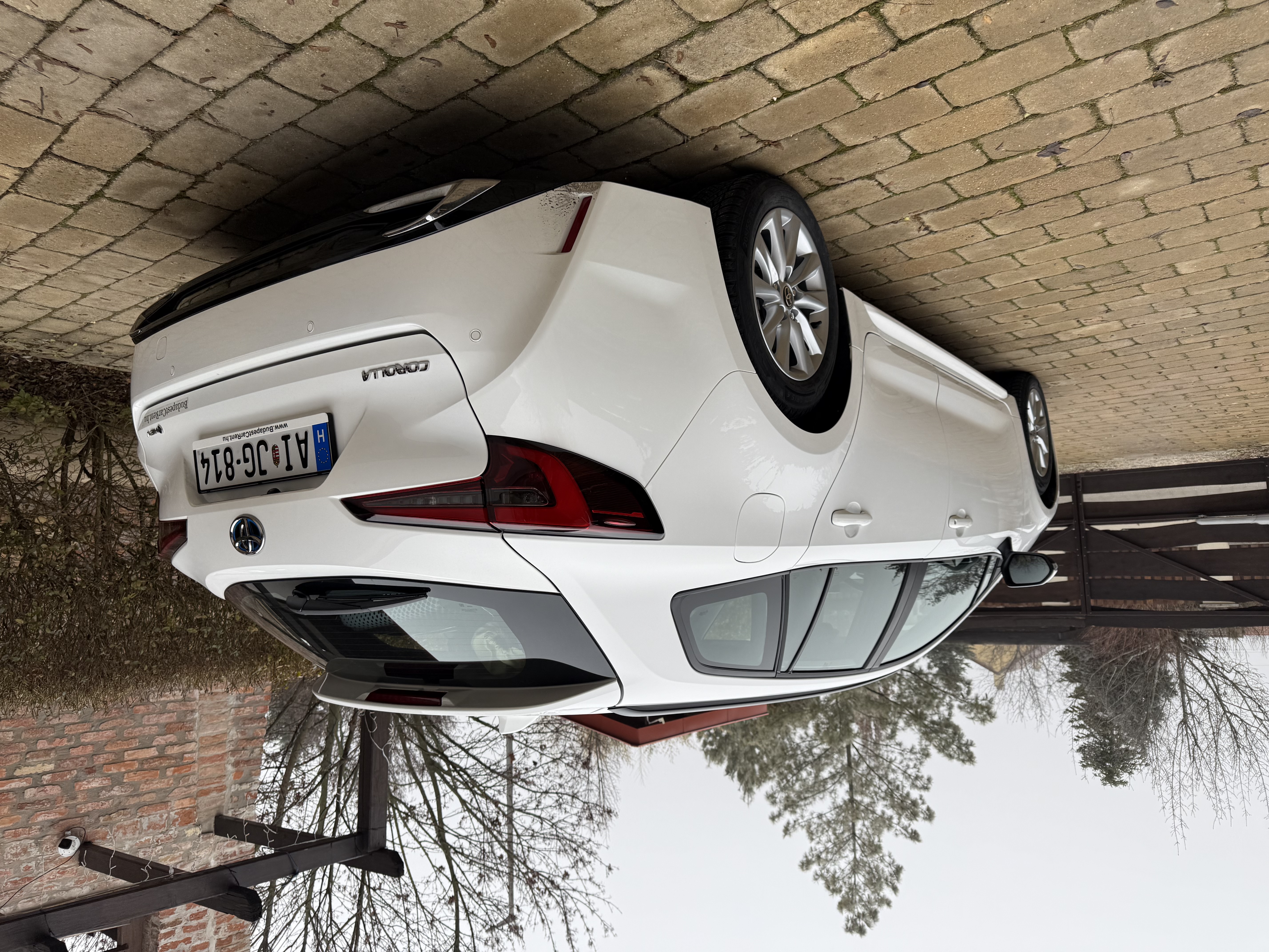 Extra vehicle image